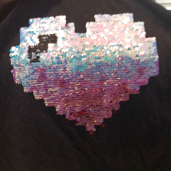Gap navy blue heart flip sequin long sleeve tshirt - Picture 3 of 3
